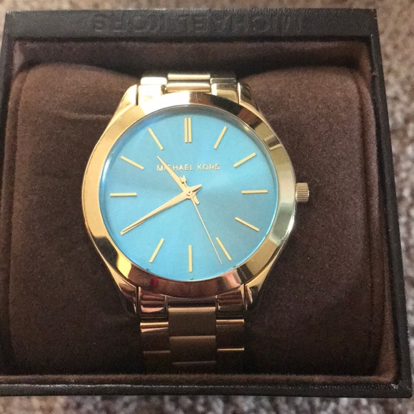 Michael Kors Accessories - Michael Kors gold watch